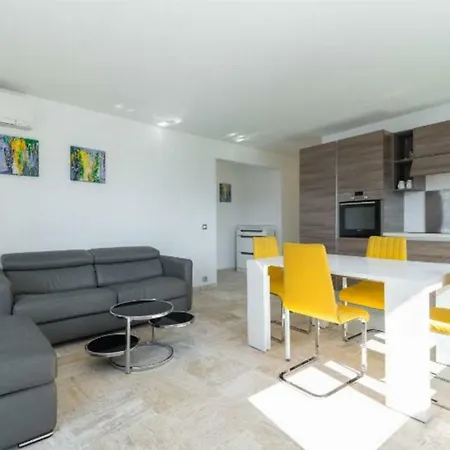 Modern Croisette & Palm * Канны