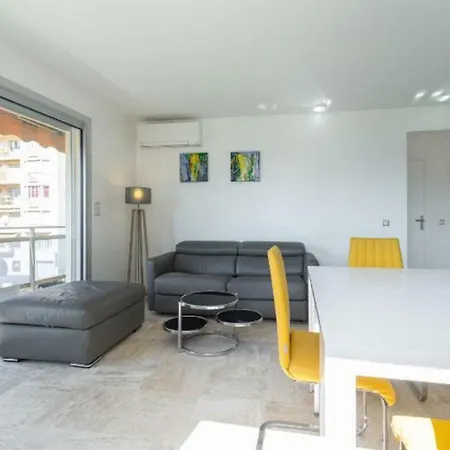 Modern Croisette & Palm * Канны
